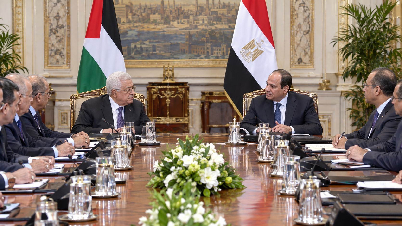 El-Sisi Meets Abbas in Cairo Over Gaza Developments